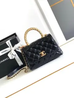CHANELy