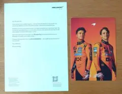 F1マクラーレンの2025年チームカード ランド・ノリスとオスカー・ピアストリ