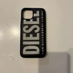 DIESEL ロゴ入り ブラックハードケース