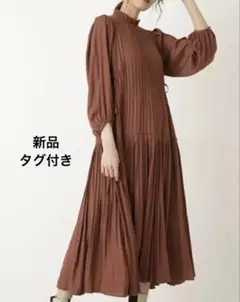 新品　ジルスチュアート　定価¥3万1900円　ロングワンピース　プリーツ
