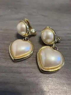 Item thumbnail for item 3175896e-87d1-4288-a629-debf982e2297