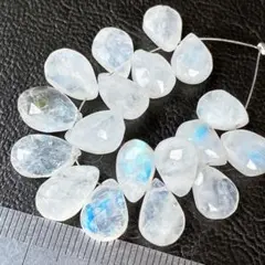 高品質＊ブルームーンストーン＊ペアシェイプカットa35