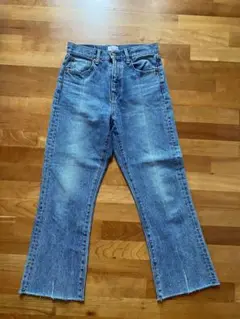 Ungridデニム レディース日本製Sサイズ　スリット入り