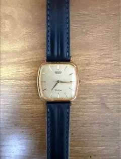 Dolce ゴールド スクエア型 時計