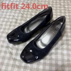 美品 fitfit 【24.0】 撥水パンプス 異素材 ウェッジソール　エナメル
