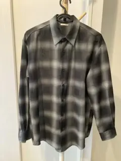 GU グレー系チェック 長袖シアーシャツ S
