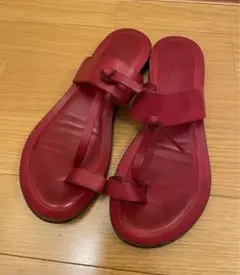 Sybilla シビラ　レザートングサンダル　レッド