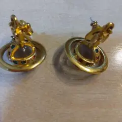 お値下げしました☆ヴィヴィアンウエストウッド オーブピアス