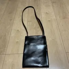 CLASKA フェイクレザーショルダーバッグ 黒