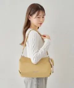 【500mlペットボトル収納可】Chicoチャーム付きミディアムバッグ