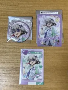 ディアーチェ　缶バッジ・クリアカード・特典カード　魔法少女リリカルなのは　ドンキ