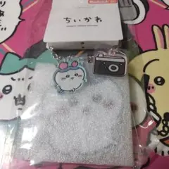 未開封 ちいかわ　しまむら　リフレクターチャーム　ハチワレ