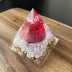 2 オルゴナイト ピラミッド 天然石 6cm 花 サザレ石 2025年 新作