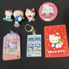 サンリオ ハローキティグッズセット(キーホルダー、缶バッジ、フィギュア)