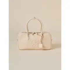 エンボスロゴボストンバッグ
