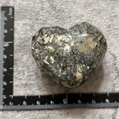 ⭐︎天然石　パイライト　ハート