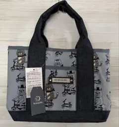 新品タグ付き　クスグル　ケッタリンリン　仕切りトートバッグ　ネコ　かわいい
