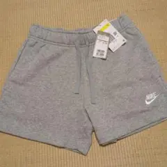 NIKE グレー Sサイズ ショートパンツ