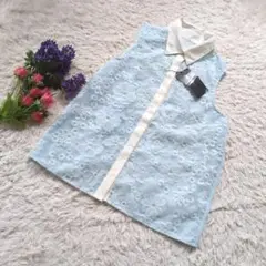 【新品】【刺繍花柄】水色ノースリーブ　ボタンシャツM
