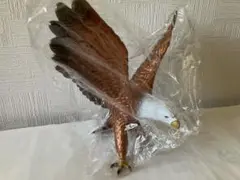 【新品未開封】　鷲　フィギュア　ブロンズ