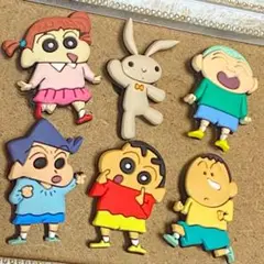 クレヨンしんちゃん　クロックスサンダルアクセサリー　ジビッツチャーム