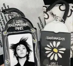G-DRAGON ジードラゴン　デイジー　Übermensch トレカホルダー