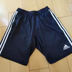 アディダス　ハーフパンツ　黒М美品