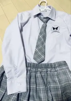 クロミ サンリオ 制服 紫 コスプレ 学生服 アベイル