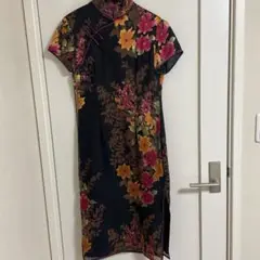 【新品未使用】チャイナドレス 花柄