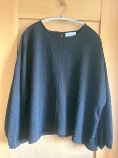 カットソー　黒