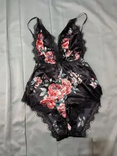 Item thumbnail for item 5b136696-e8f5-4eff-8d57-97e7a0ce1cb9