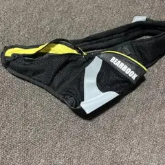 【ランニング用ポーチ】BEARBOOK メッシュバッグ 黒/黄色