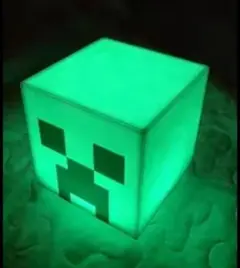 Minecraft Creeper ナイトライト 11cm 要在庫確認