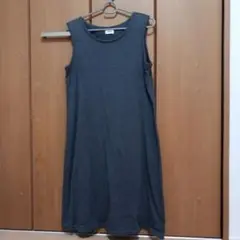 UNIQLO 　夏服　ノースリーブワンピース M グレー