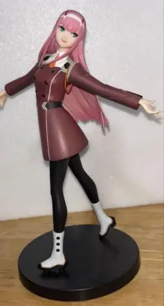 ゼロツーフィギュア　ダリフラプレミアムフィギュア