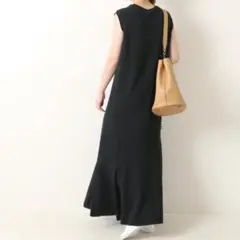 スピックアンドスパン　コットン　裾フレアワンピース　アシンメトリー　ドレス