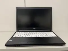 富士通 LIFEBOOK A579/B Win11pro