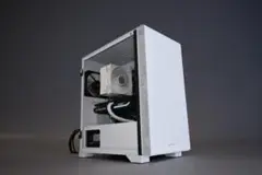 新品 ゲーミングPC (i5 13世代/RTX4060/16GB/512GB)