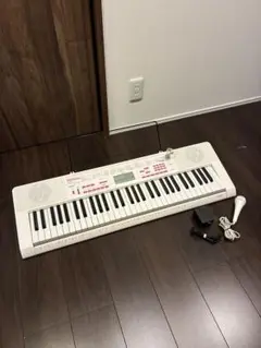 CASIO Casio LK-121 Keyboard 光ナビゲーション キーボード 電子