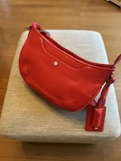 Item thumbnail for item 7752f982-2c9d-4ab8-b75f-646df9c81bf1