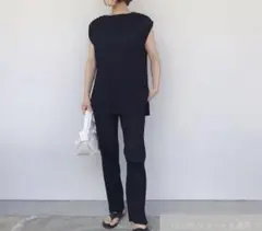 tinoir ティノアール　プリーツパンツ　プリーツトップス