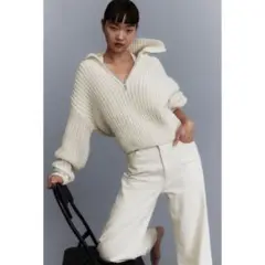 h&m ハーフジップセーター　ホワイト