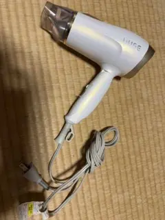 Item thumbnail for item 33957769-379c-430d-ba45-f4e759a42f1d