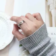 新品☆安心のメルカリ便☆シングル☆ジルコニア アンティーク☆指輪☆シンプル ☆z