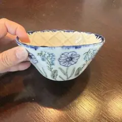つちやまり 陶芸家 つちやまり 個展のお知らせ - SISON GALLERy