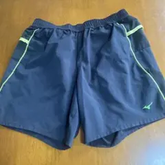 Mizuno ブラック/グリーン ショートパンツ