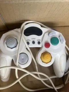 ターボ付き　ゲームキューブコントローラー