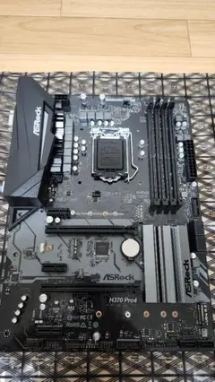 ASRock H370 Pro4 ATXマザーボード 動作確認済み