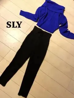 SLYレースアップ ハイウエストスキニーデニム ケーブル編みニット