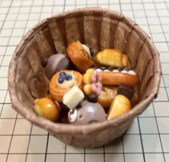もう増えすぎた　ミニチュアパン 全部どうぞ　25個　まとめ売り ④